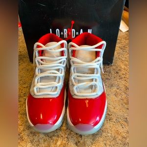 Jordan Cherry 11s Size 9. Men’s (Box included)